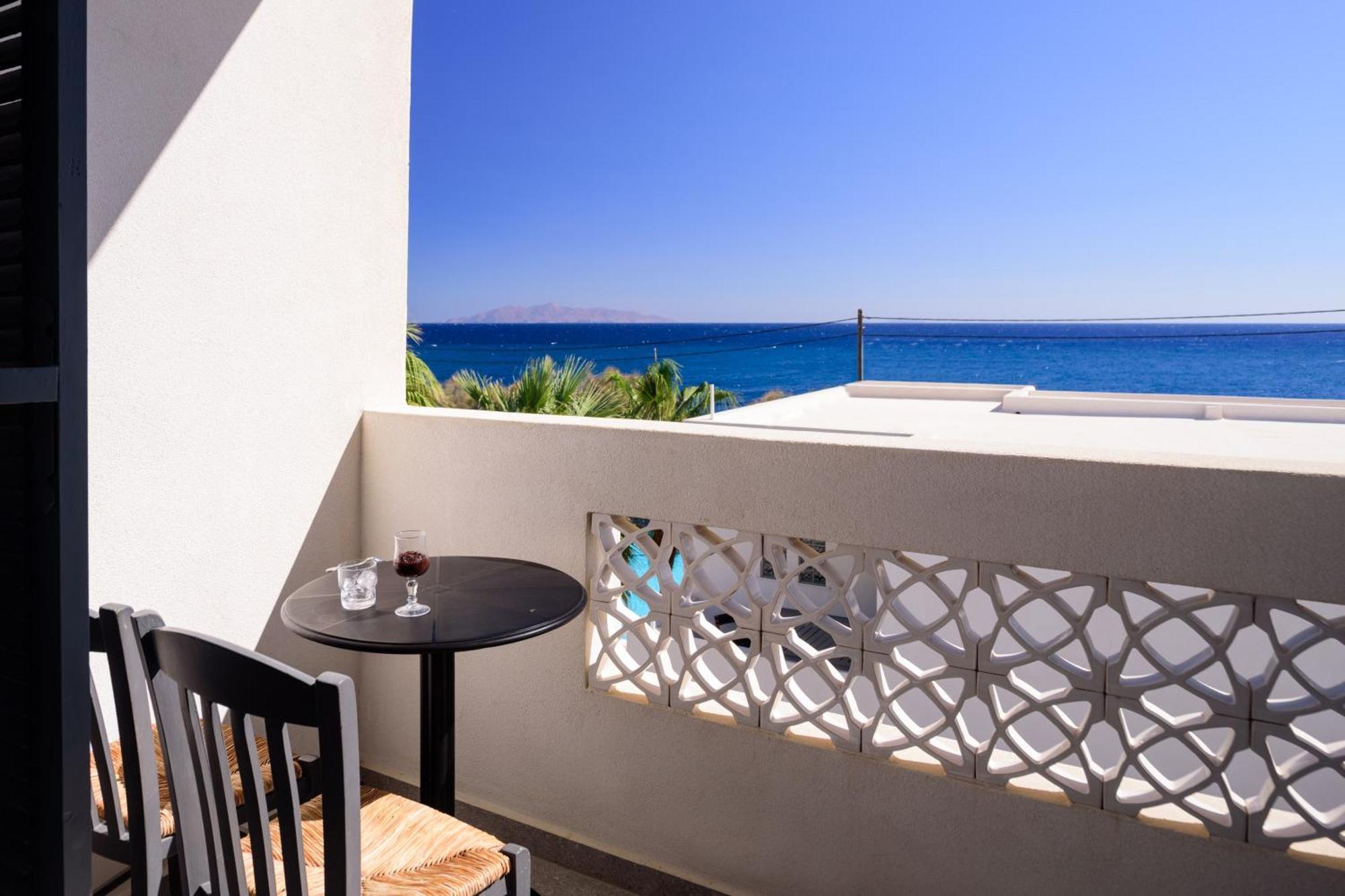 Hotel Afroditi Venus 4*